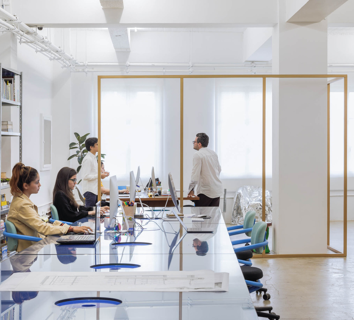 studio — SKETCH